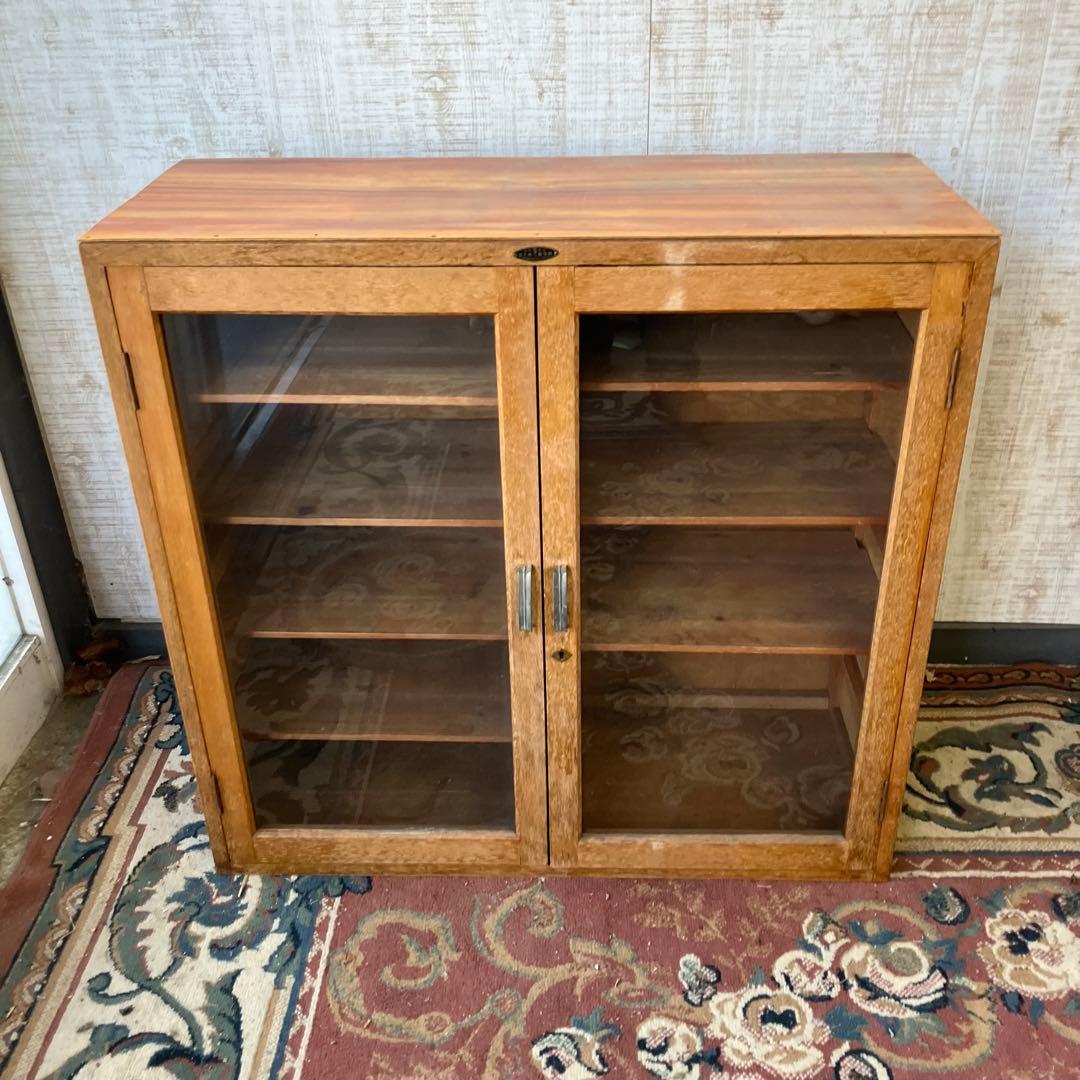 昭和レトロ 庄子木工製作所 古家具 ガラス戸 木製キャビネット 食器棚 飾り棚