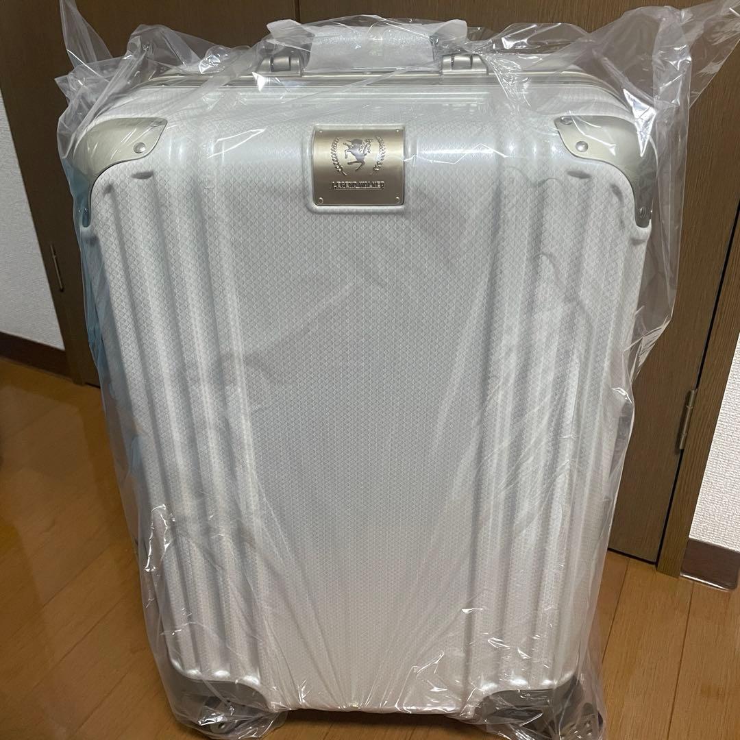 【新品未使用】レジェンドウォーカー GRACE スーツケース(Mサイズ)