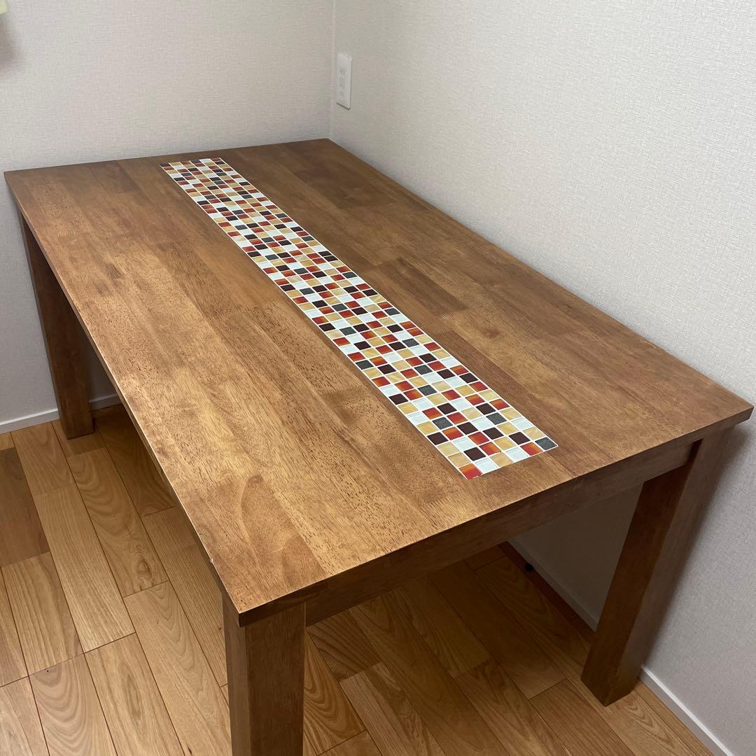 ダイニングテーブル　タイル　木製　テスタ　4人掛け