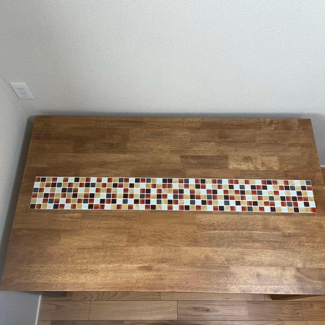 ダイニングテーブル　タイル　木製　テスタ　4人掛け