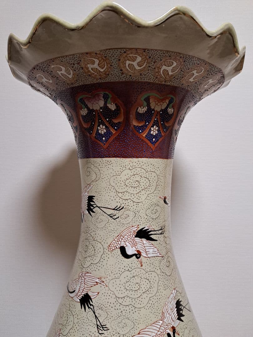 【直接お渡し】絢爛豪華 花口壺 57羽鶴絵 大型142㎝