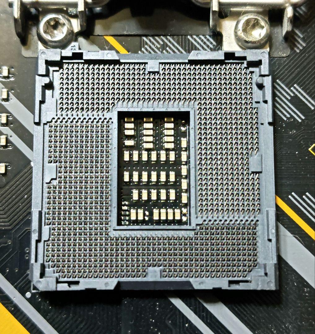 マザーボード TUF Z390-PLUS GAMING