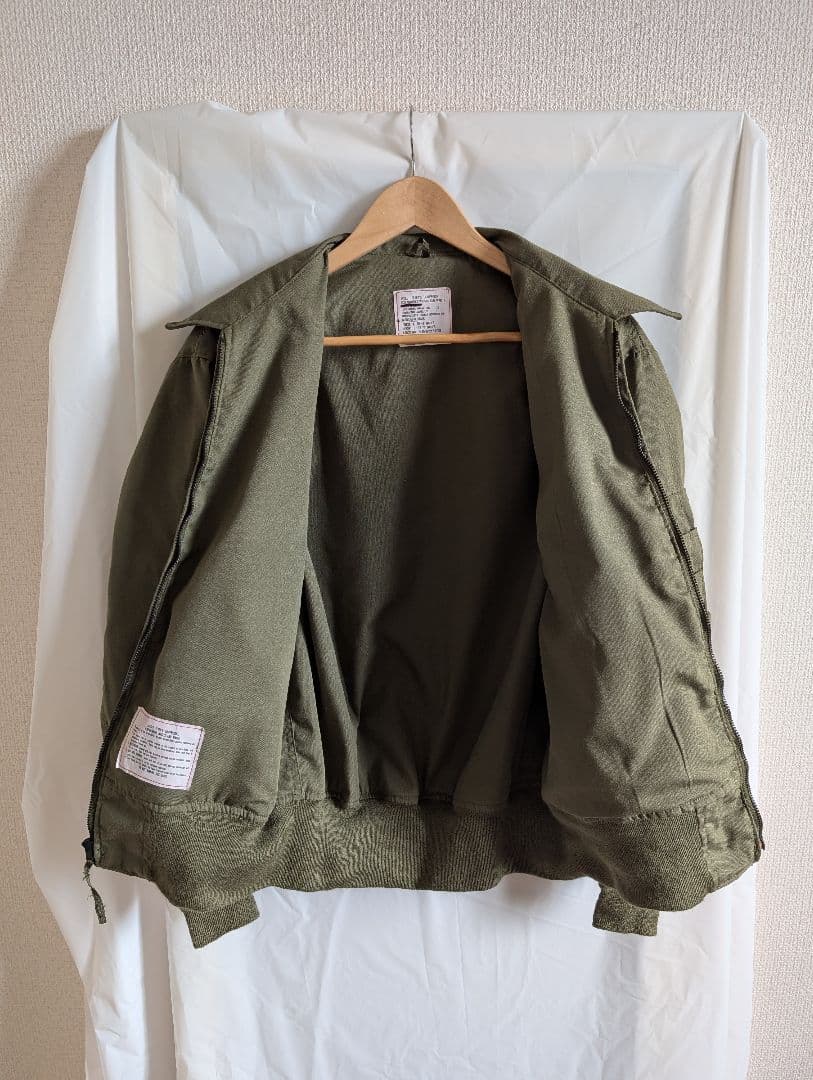 デッド US ARMY フライトジャケット M-R ヴィンテージ ヘリクルー