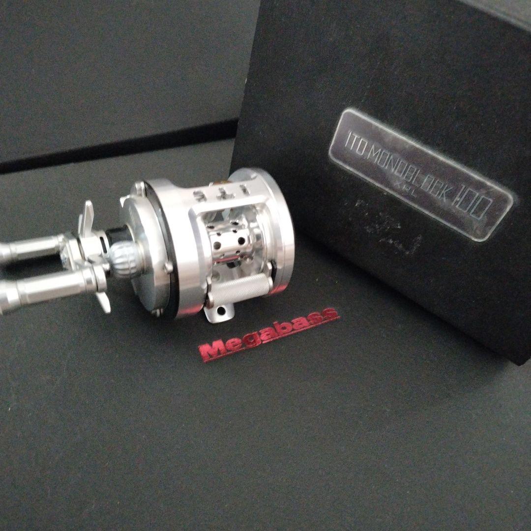 Megabass ITO MONOBLOCK 100 ベイトリール