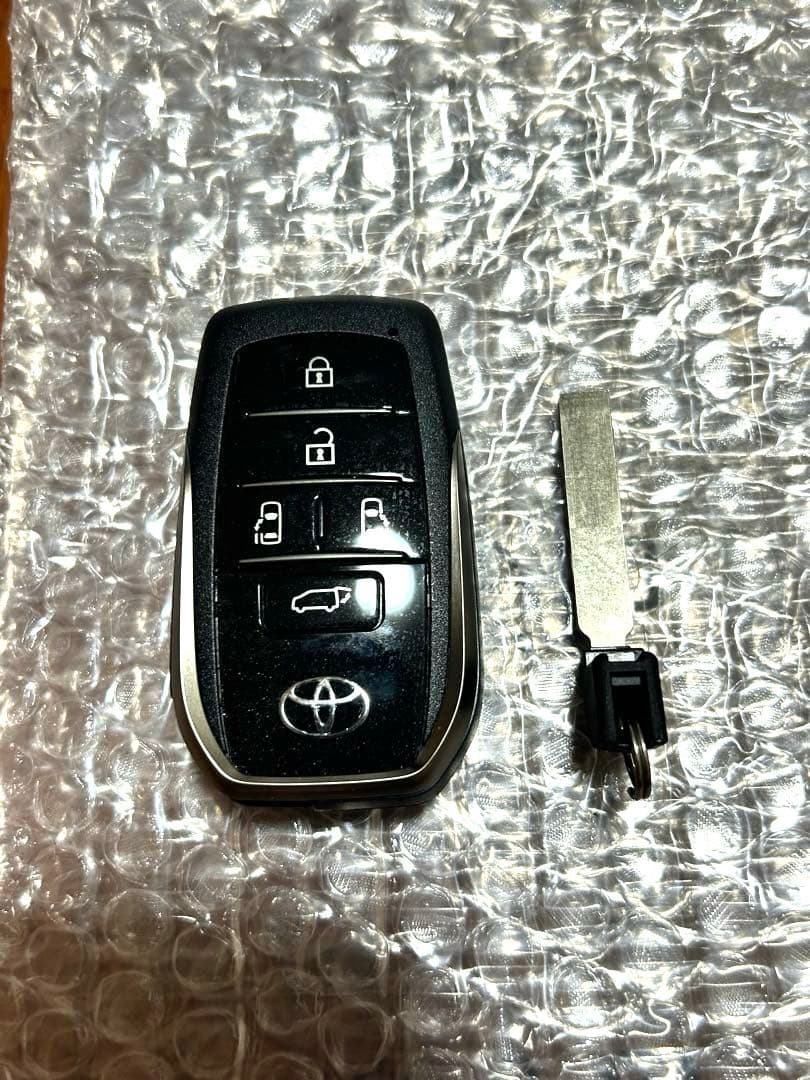 トヨタ　40型 ヴェルファイア　純正　スマートキー 007-AH0195