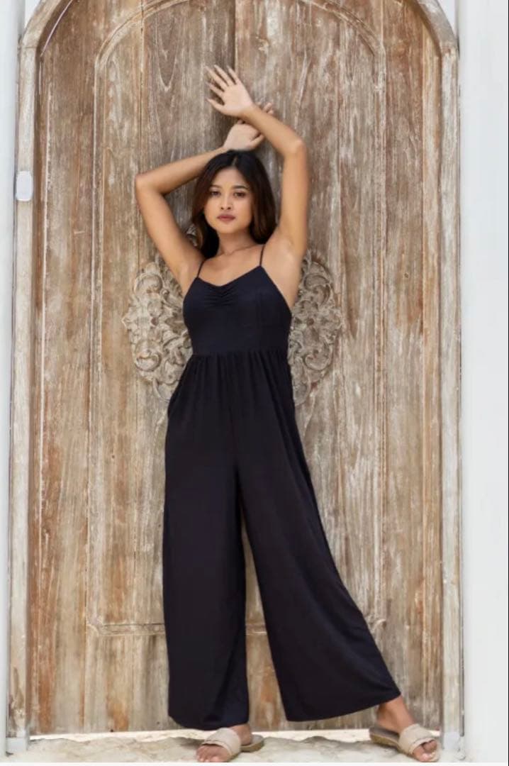 swellflowersプラントビスコース オールインワン パッド付 黒ブラック