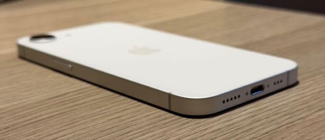 【超美品】 iPhone 16e, 512GB, バッテリー100%