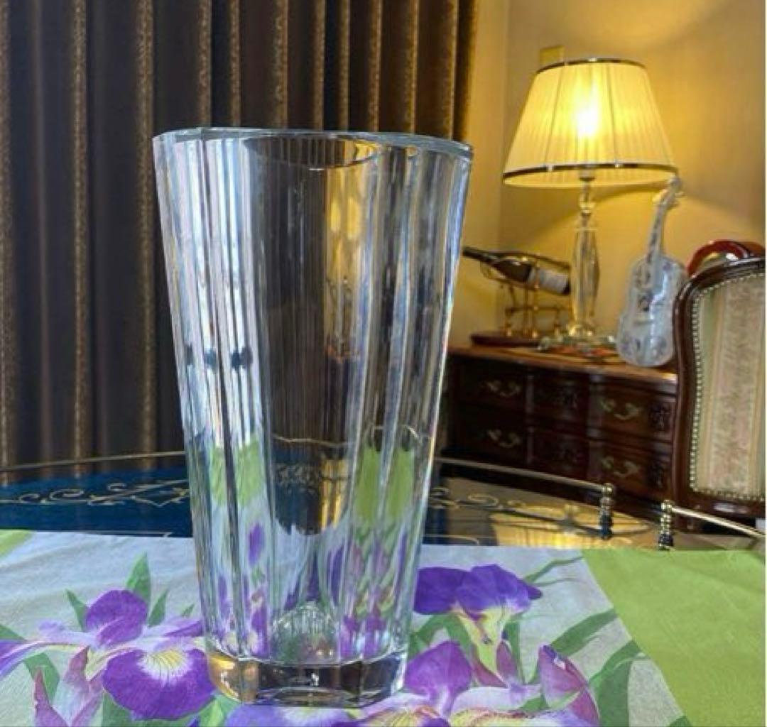 バカラ　花瓶　フラワー　ベース