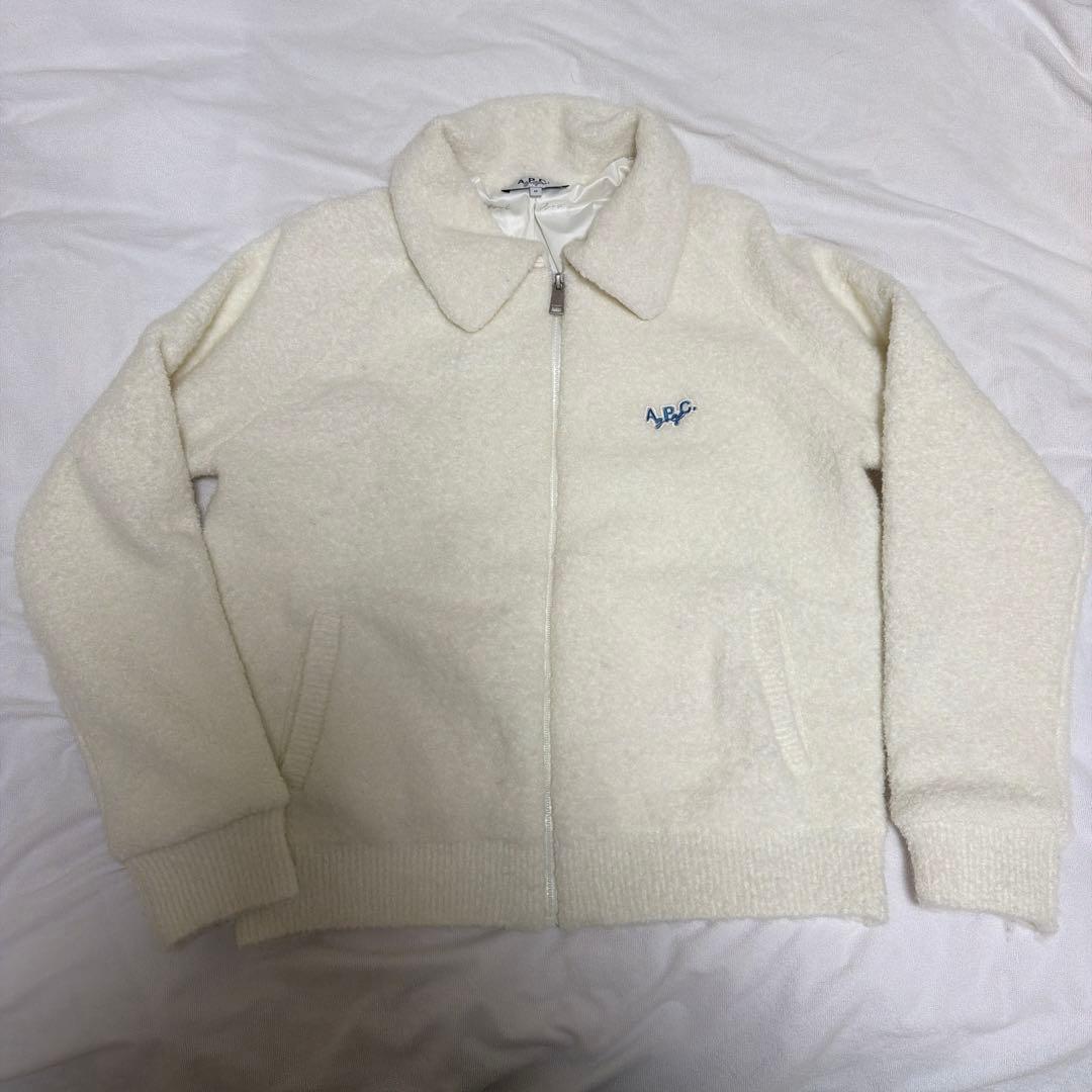 APCレディースジャケット　ボア　ジャケット