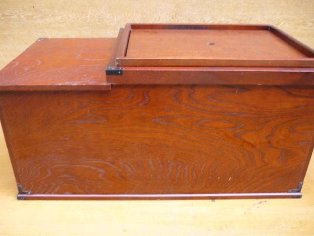 長火鉢　ケヤキ材　美品　肉厚銅板の落とし　天板蓋付き