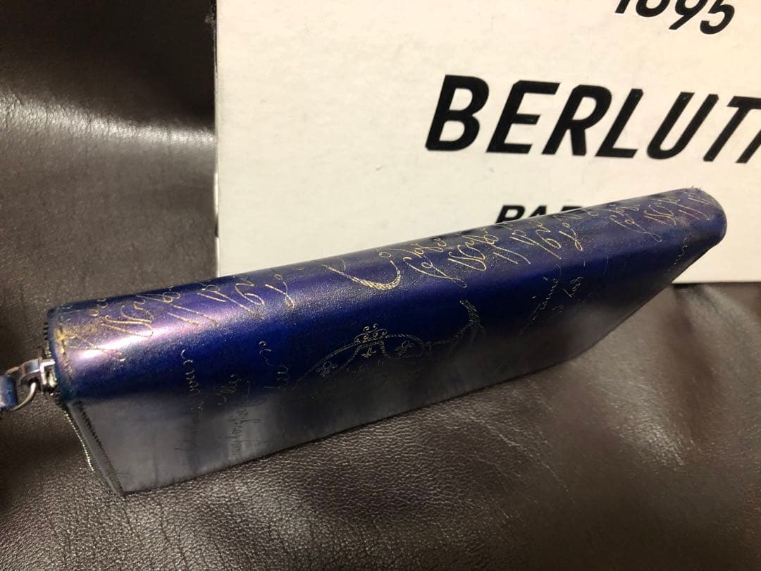 ☆美品☆ベルルッティ イタウバ　長財布　ダークブルー　　ゴールデンパティーヌ
