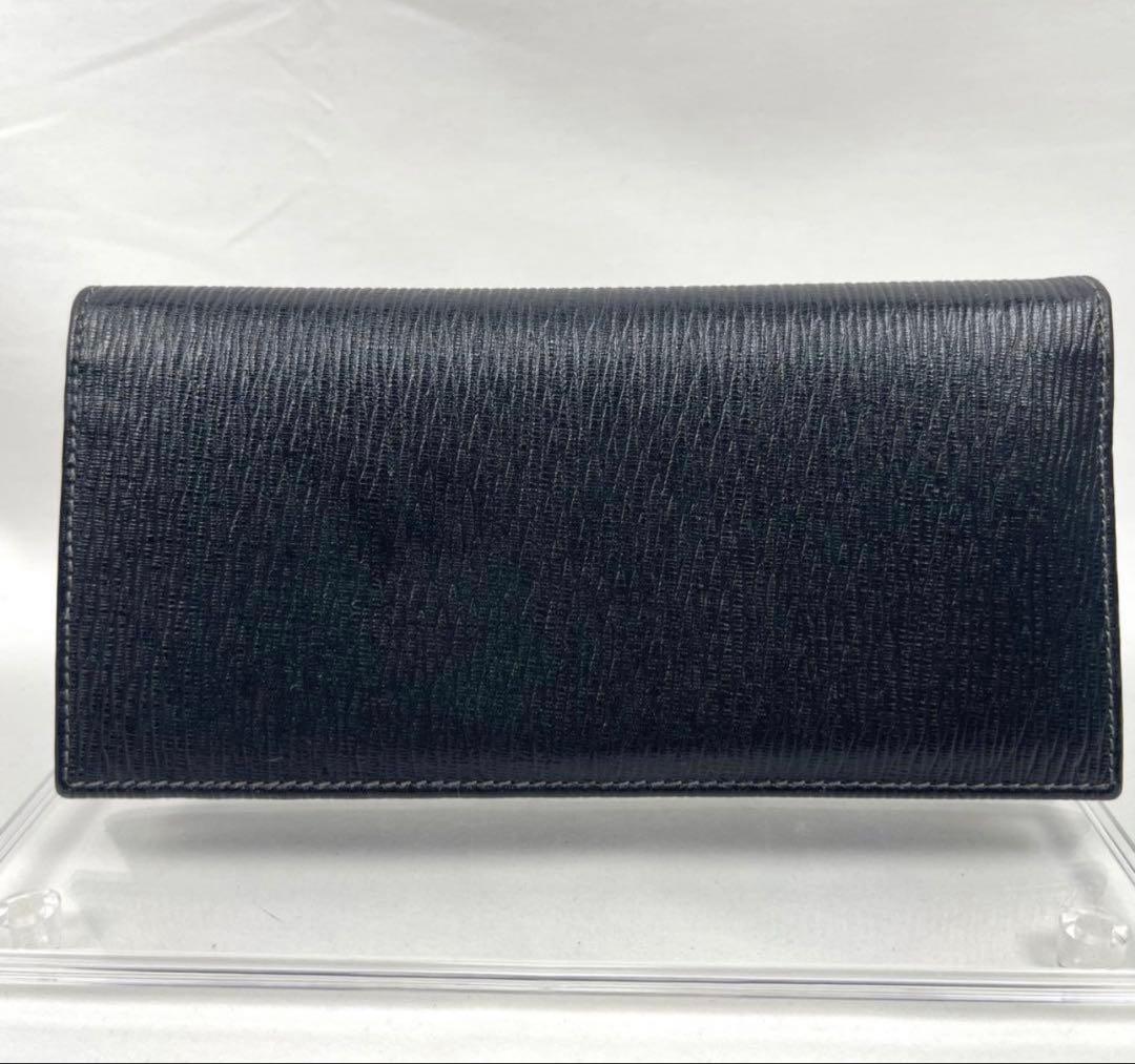 Ferragamo 黒 レザー 長財布 未使用