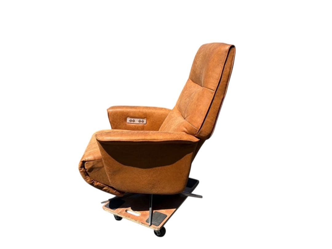 ELENORE エレノア パーソナルチェア レザーテックス 電動リクライニング