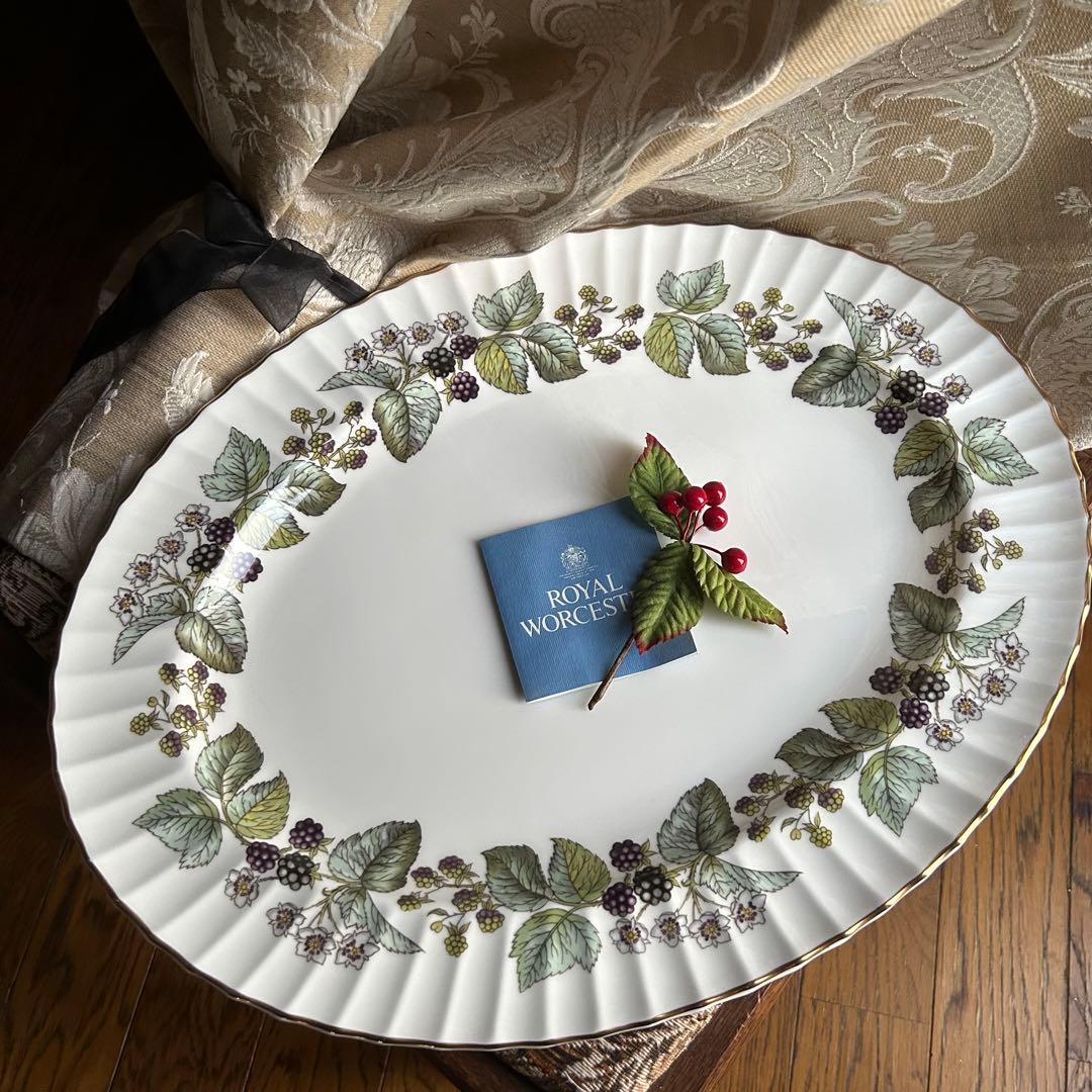 英国製  Worcester【Lavinia】 特大サービングプラター