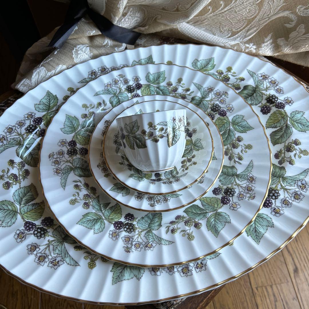 英国製  Worcester【Lavinia】 特大サービングプラター