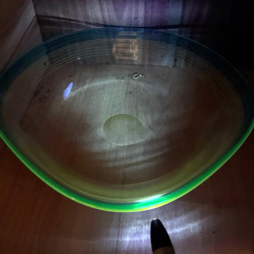 骨董　レトロガラス　四角型　濃水色フチ　線巻　糸巻　菓子鉢　花器　ウランガラス