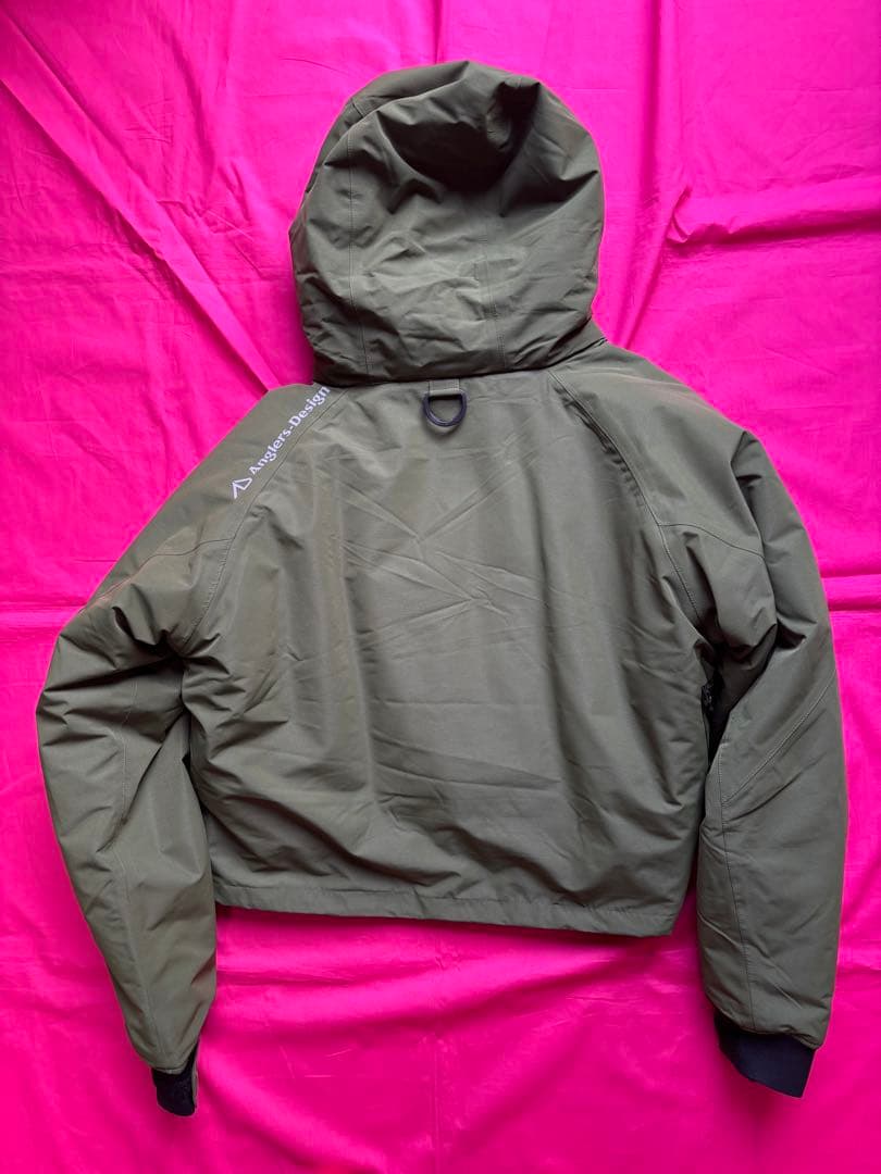 アングラーズデザイン　ウェーディングヒートジャケットオリーブ　Mサイズ　送料込み