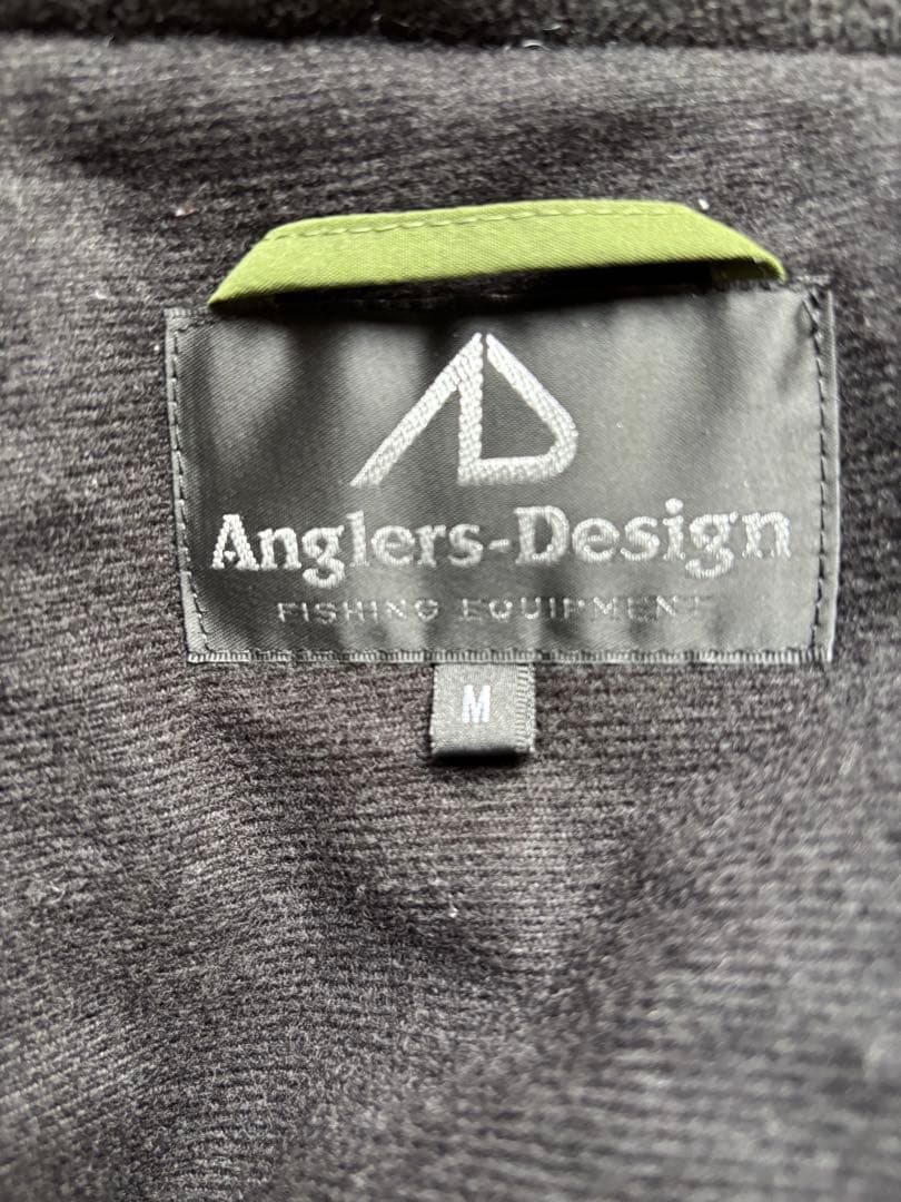 アングラーズデザイン　ウェーディングヒートジャケットオリーブ　Mサイズ　送料込み