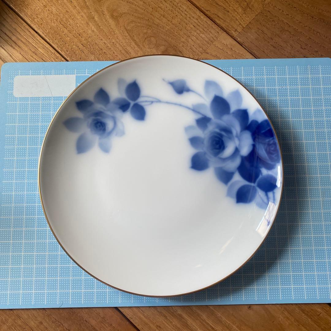 大倉陶園 デザート皿　2枚セット ブルーローズ 8011