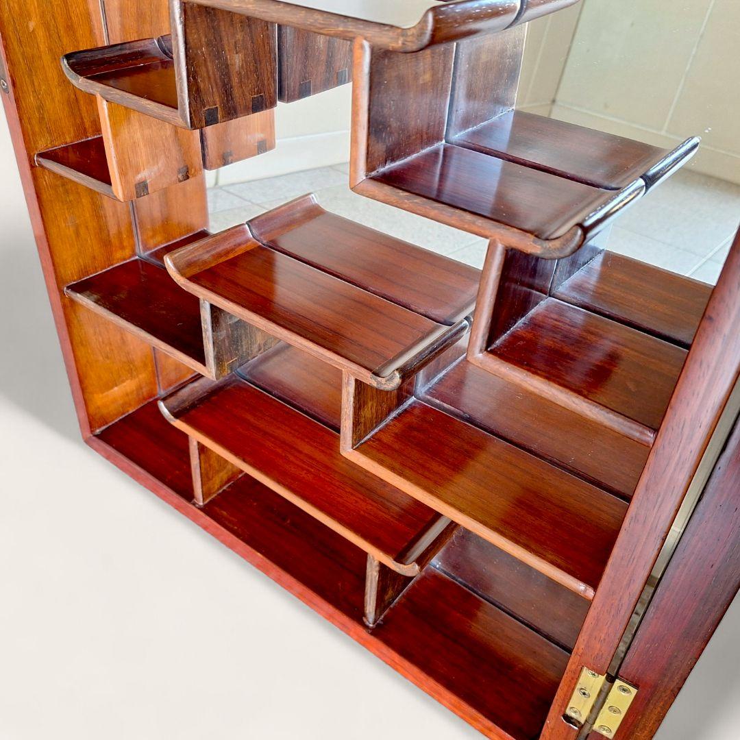 唐木 壁掛け飾り棚 ガラスキュリオ 中国家具 花梨調 77cm