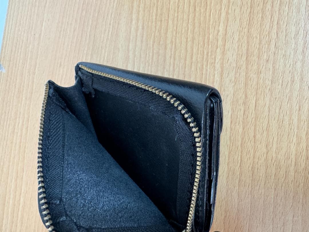 新品同様●HERZ ヘルツ ライトウォレット WS-1 ブラック 二つ折り財布