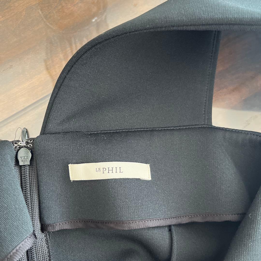 トンイ様美品 ルフィル　lephil　スキューバジャージー　 ジャンパースカート