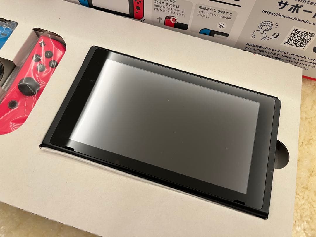 Nintendo Switch 本体　Joy-Con 4つセット