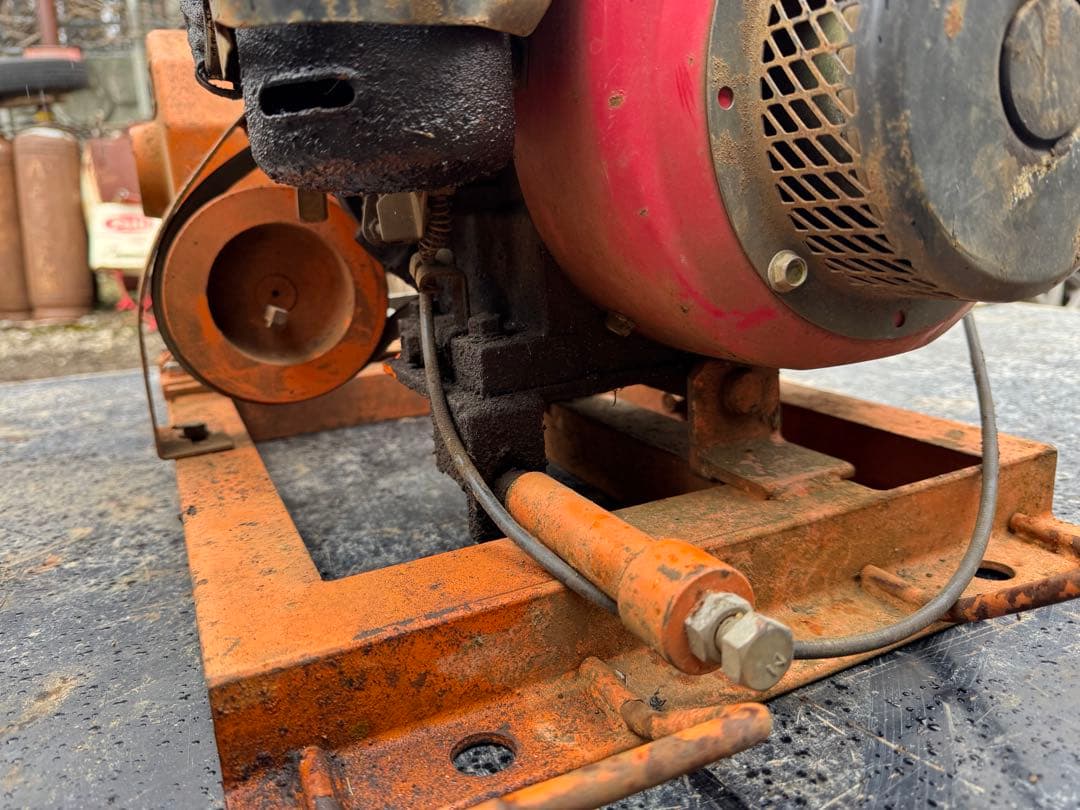 クボタジィーゼル運搬車　セル付　ワキタ林業ウインチセット