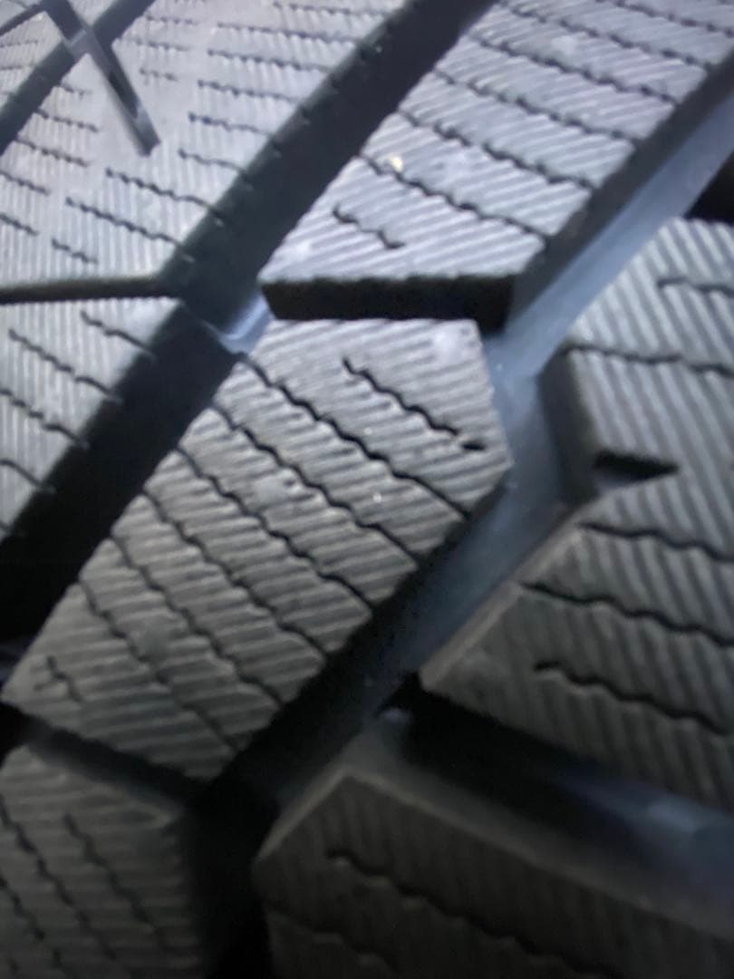 走行1000㌔！YOKOHAMA 265/65R18 ICEGUARD