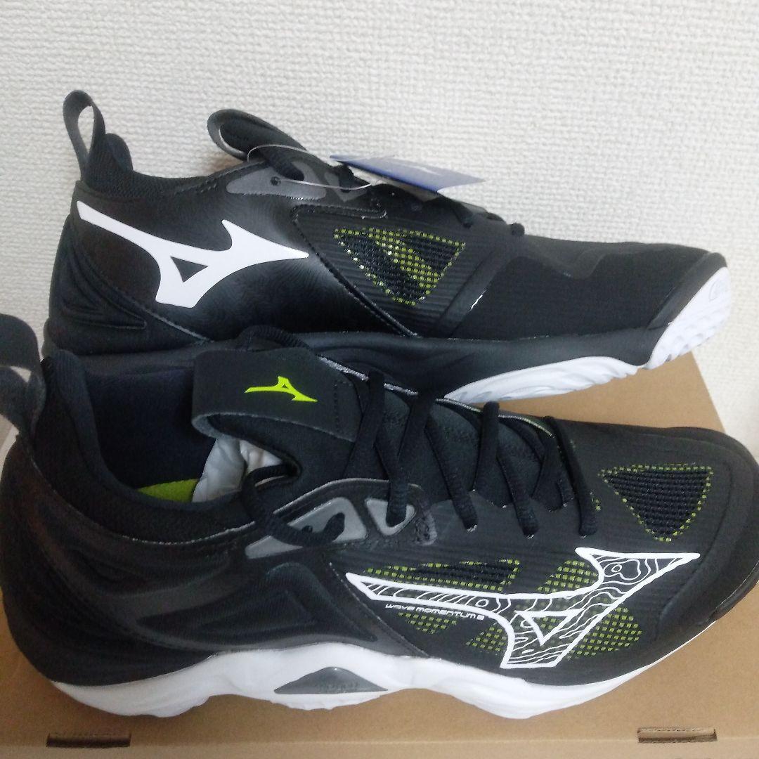 ミズノバレーボールシューズ　ウエーブモーメンタム３　27.0cm