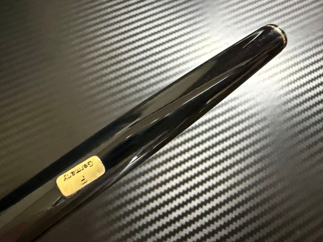 極美品 モンブラン クラシック ブラック F 細字 万年筆