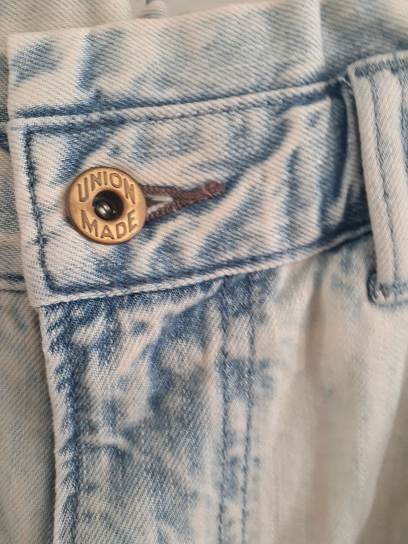 URCH RNA ケミカル加工のワイドストレートパンツ