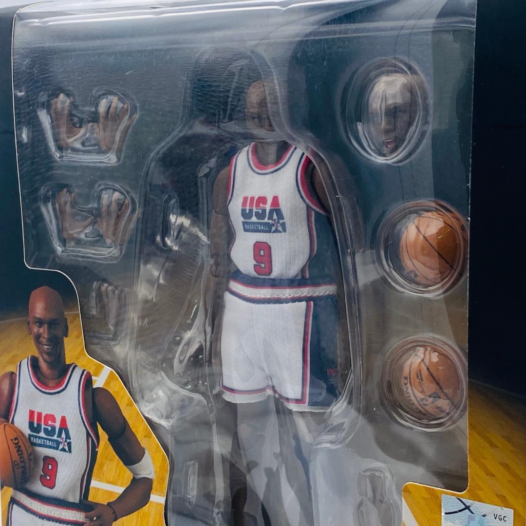 MAFEX Michael Jordan（1992 TEAM USA）