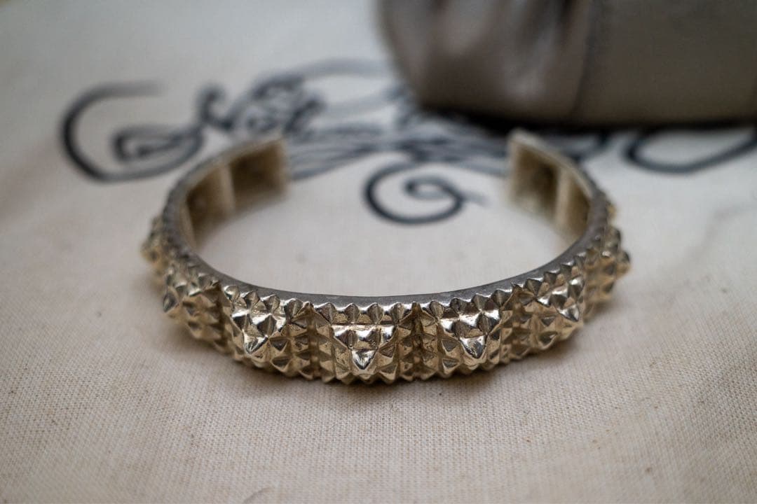 アクセサリー NATURAL INSTINCT \