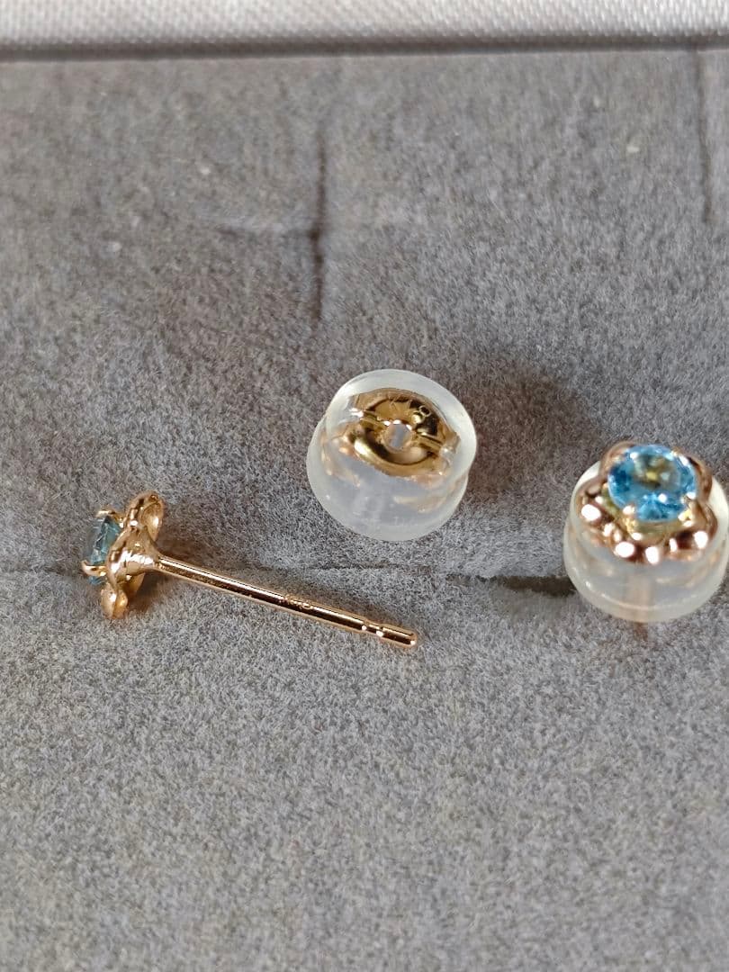 ブルートパーズ ピアス K18YG