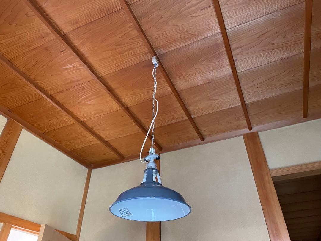 天井照明　アートワークススタジオ　ペンダントライト　ランプシェード　乳白