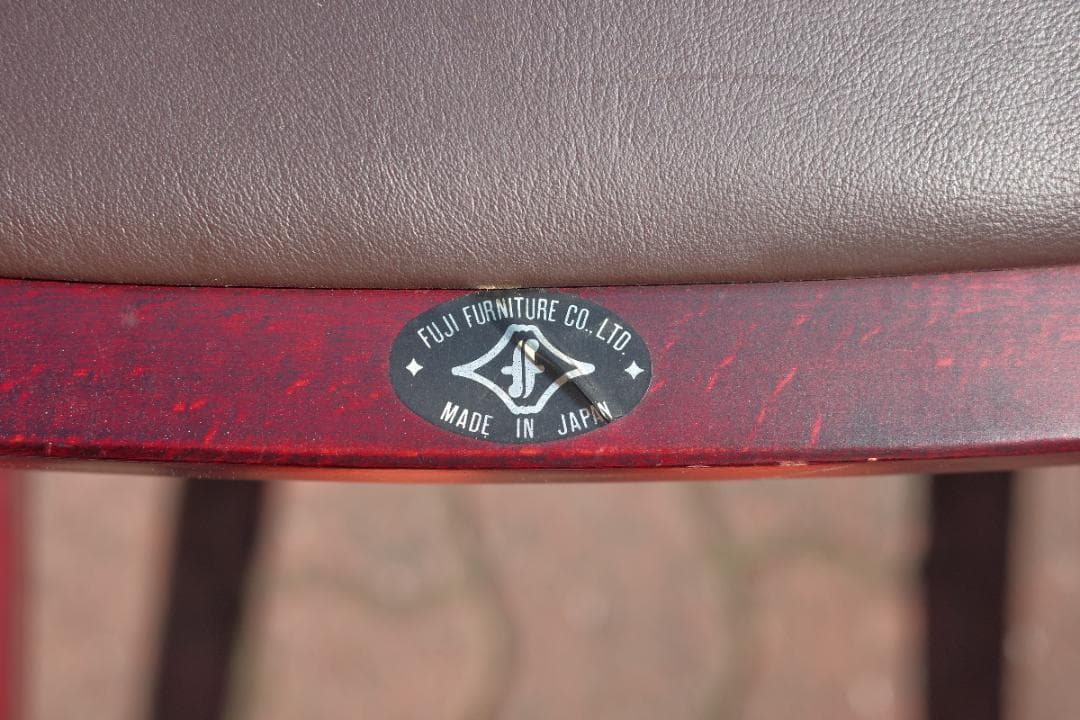 FUJI FURNITURE ヴィンテージ アームチェア二脚セット　自社便