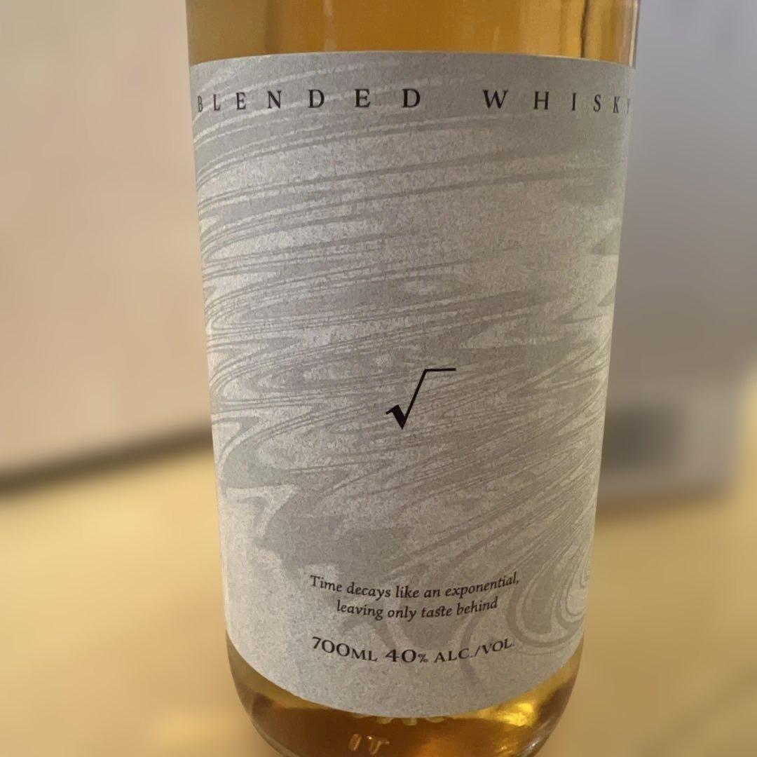 【新品、未開封】BLENDED WHISKY 700ml 40%