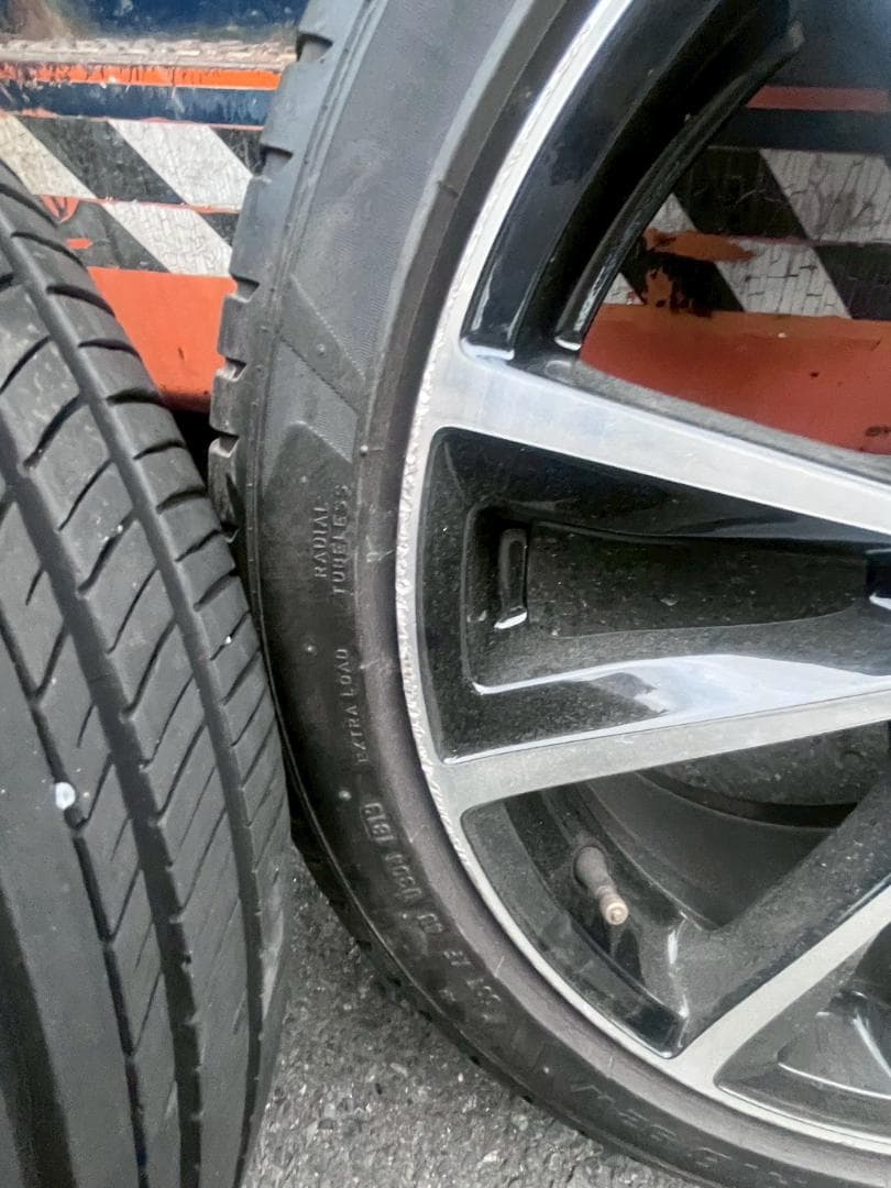 ベンツBクラス純正AW　夏４本セット 225/40/18ピレリドラゴンスポーツ