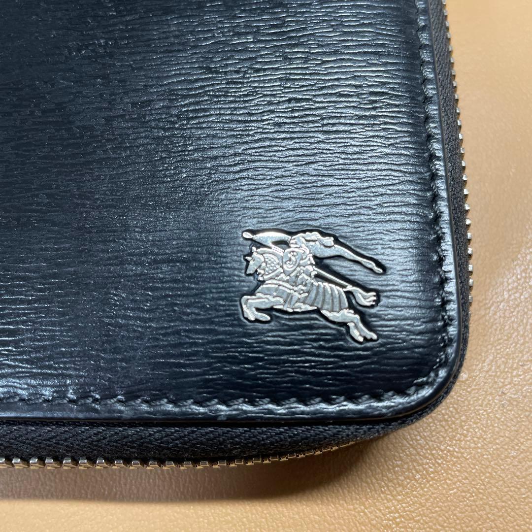 バーバリー　オーガナイザー　ラウンドファスナー