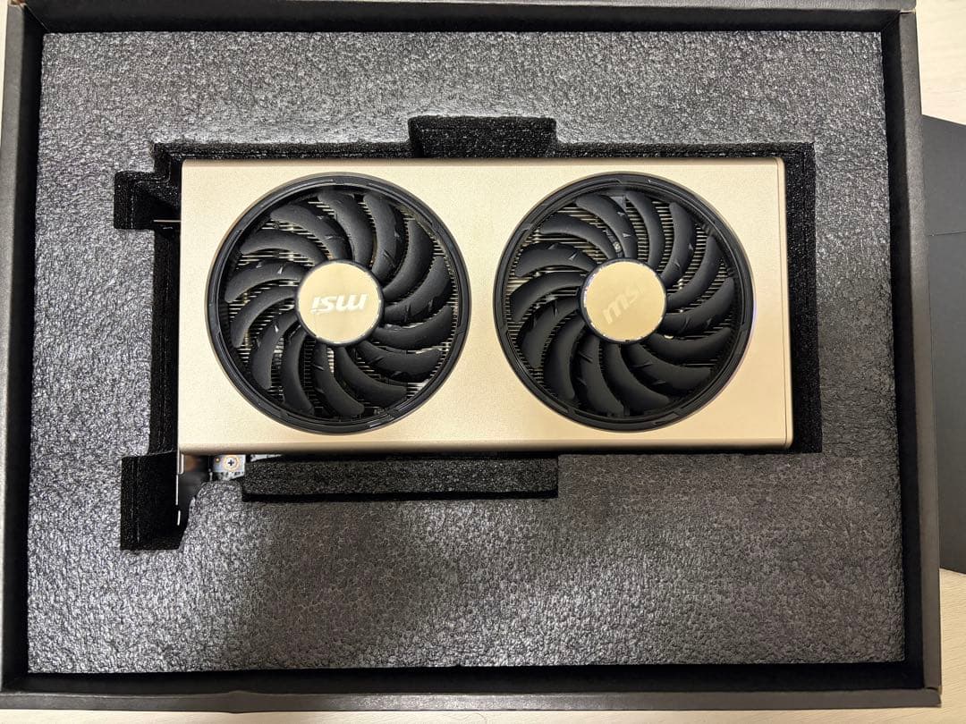 グラフィックボード・グラボ・ビデオカード MSI Radeon RX 5700 XT EVOKE OC