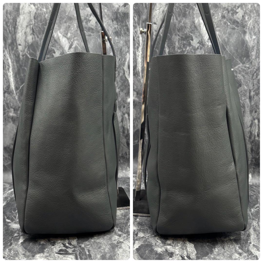 希望額変更中✨ BALENCIAGA エブリデイS トートバッグ