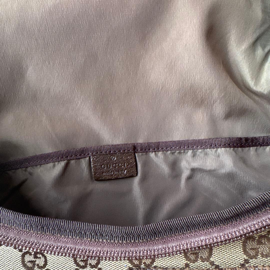 GUCCI グッチ　マザーズバッグ　ショルダーバッグ　おむつかえシートつき