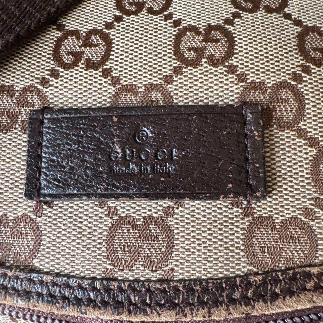 GUCCI グッチ　マザーズバッグ　ショルダーバッグ　おむつかえシートつき