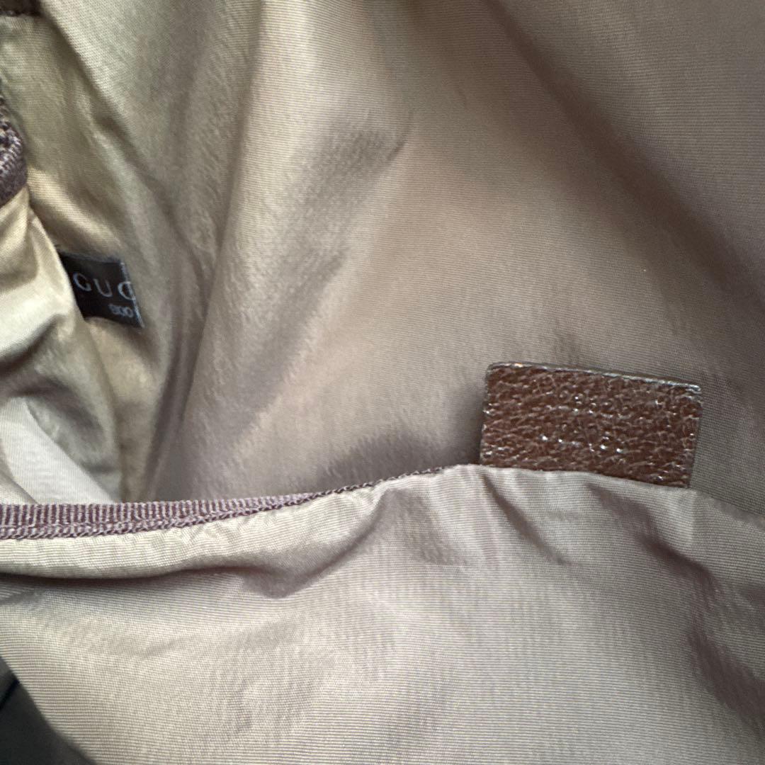 GUCCI グッチ　マザーズバッグ　ショルダーバッグ　おむつかえシートつき