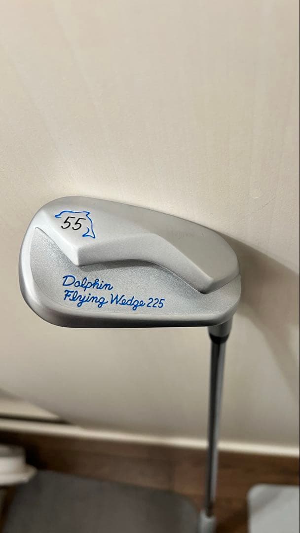 Dolphin Flying Wedge 225 55度