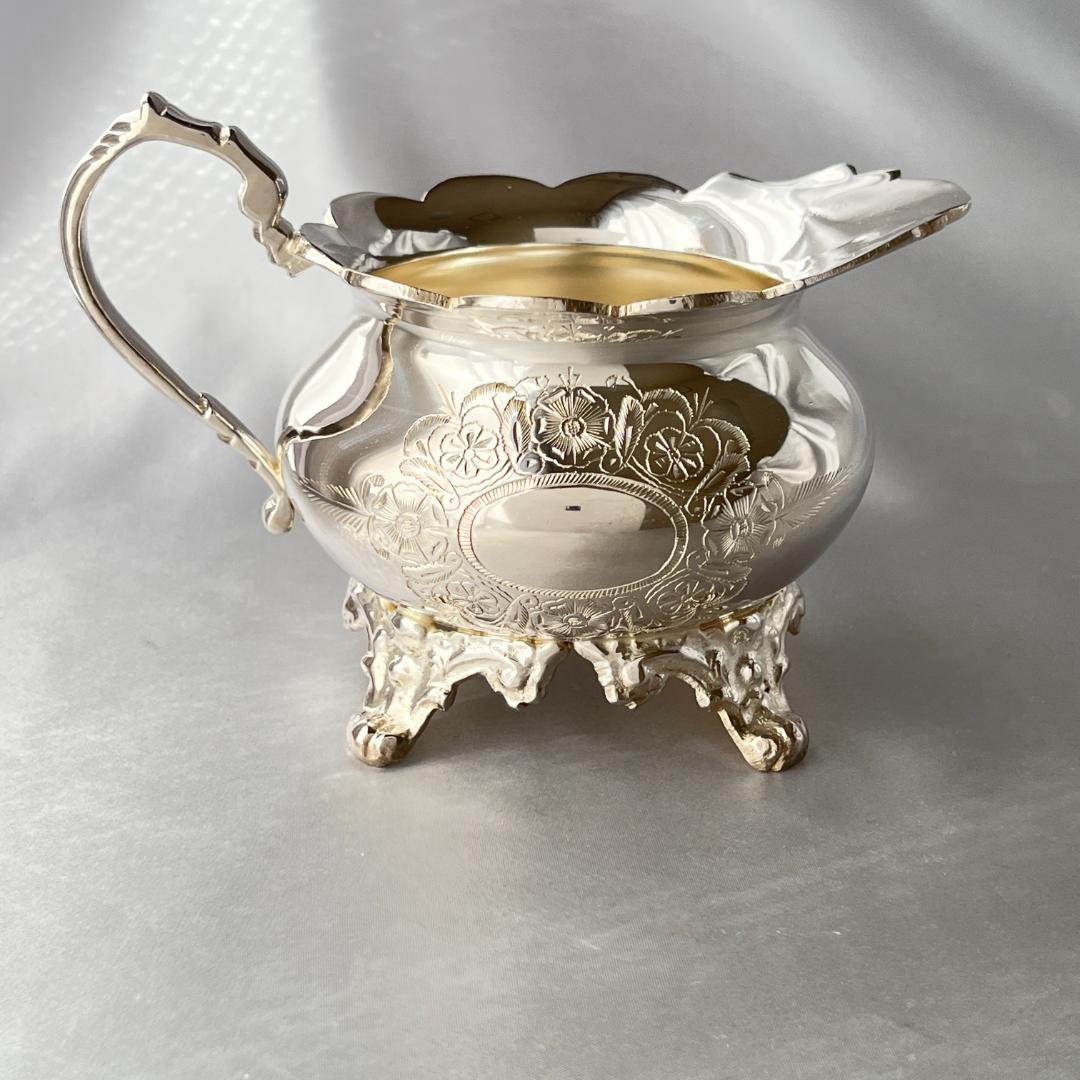 【英国】 ビクトリアンのティーセット 3点【シルバープレート】ティーポット