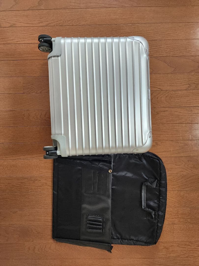 【期間限定】リモアトパーズ　ビジネストローリ4輪