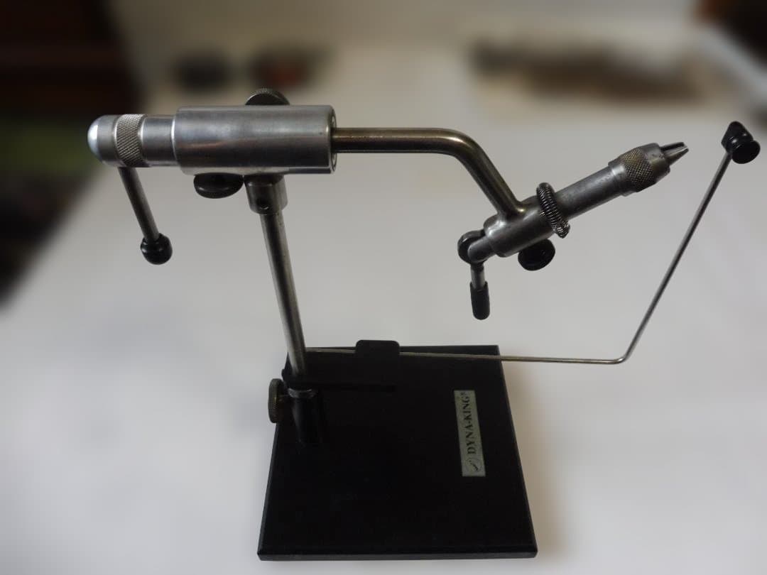 ダイナキング DYNA-KING バラクーダバイス　フライタイイング