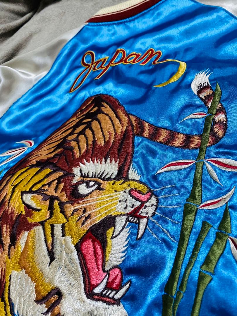 tepeeテーラー東洋 日本限定 スカジャン HAWAII 虎ワシ サテン